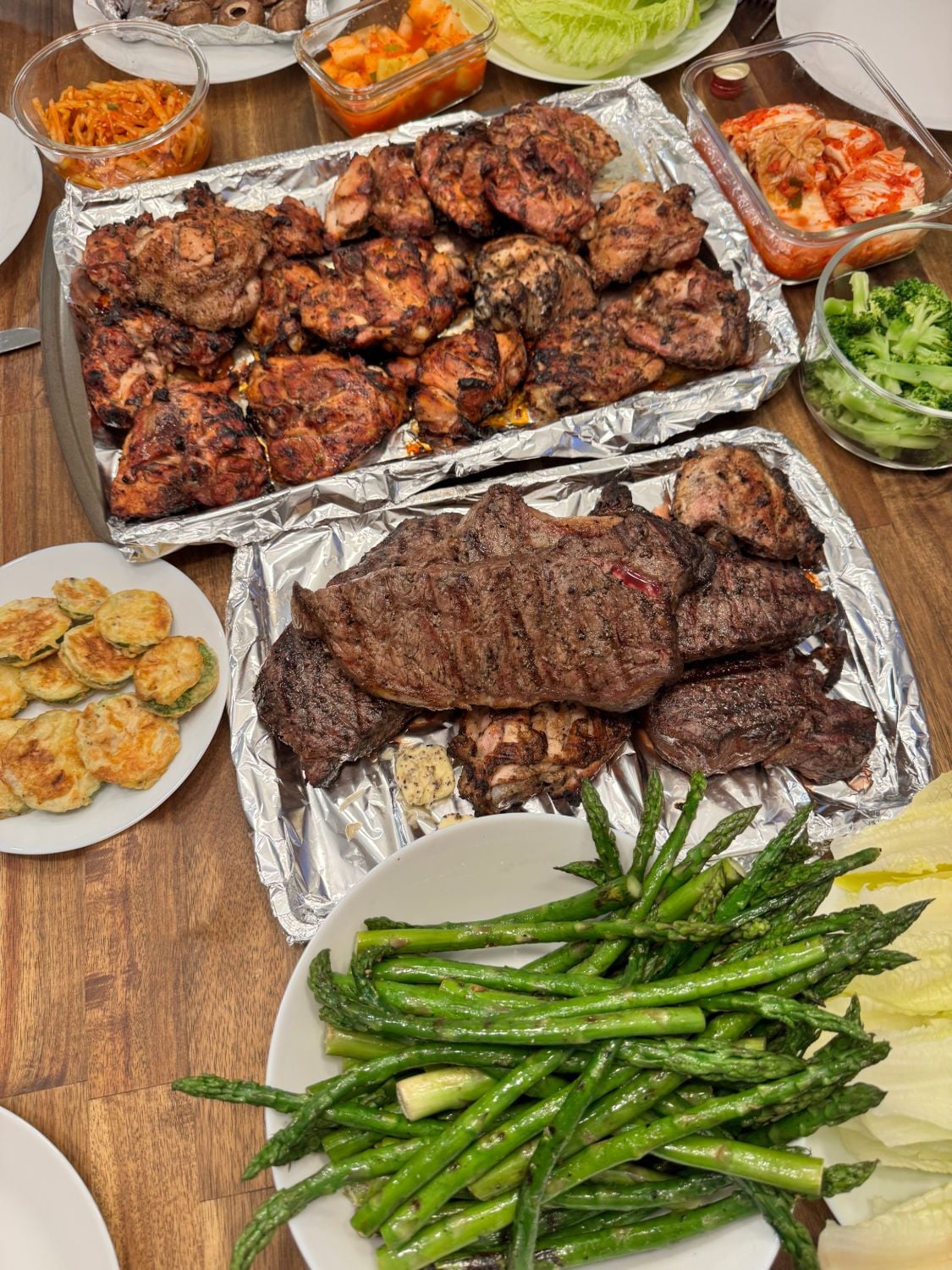 Grilled chicken and steak with asparagus and kimchi